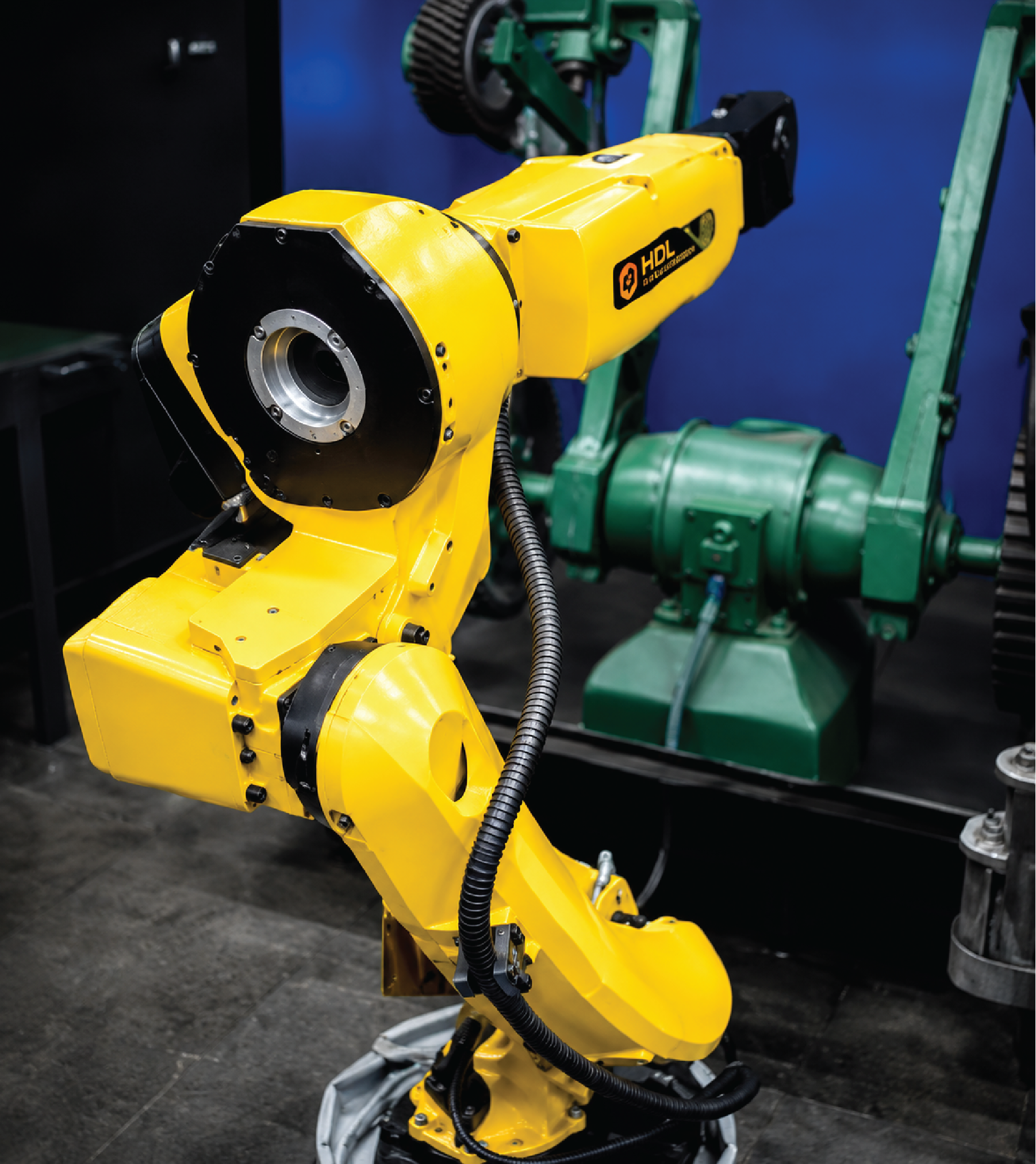 Robotic arm machine 1