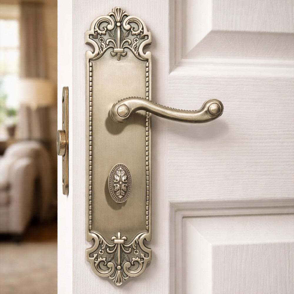 Helios Plate with Astria Handle & AIOM Knob – Brass Door Lockset 327 mm x 77 mm (12.87" x 3.03")