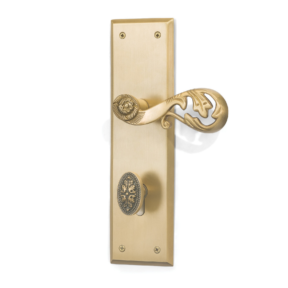Atlas Plate with Demeter Handle & AIOM Knob – Brass Door Lockset 254 mm x 70.88 mm (10" x 2.79")